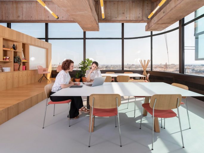 IWG-Coworking-1-684×513-1